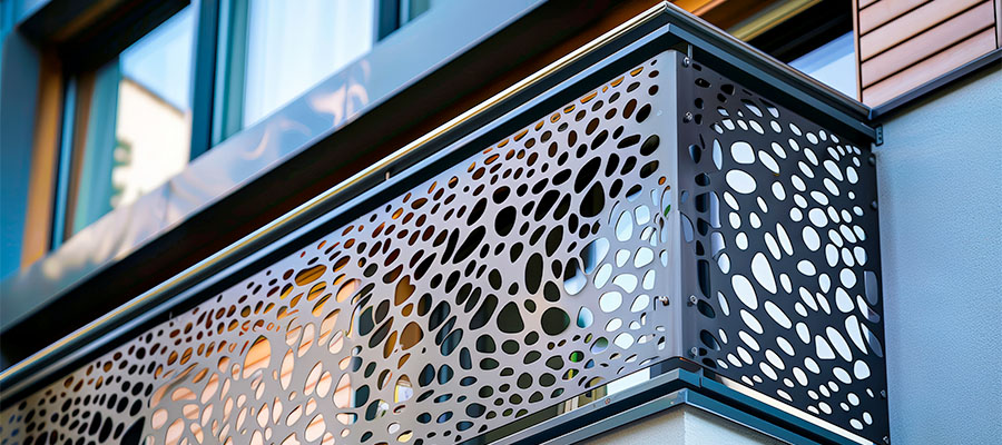 Garde-corps en aluminium noir